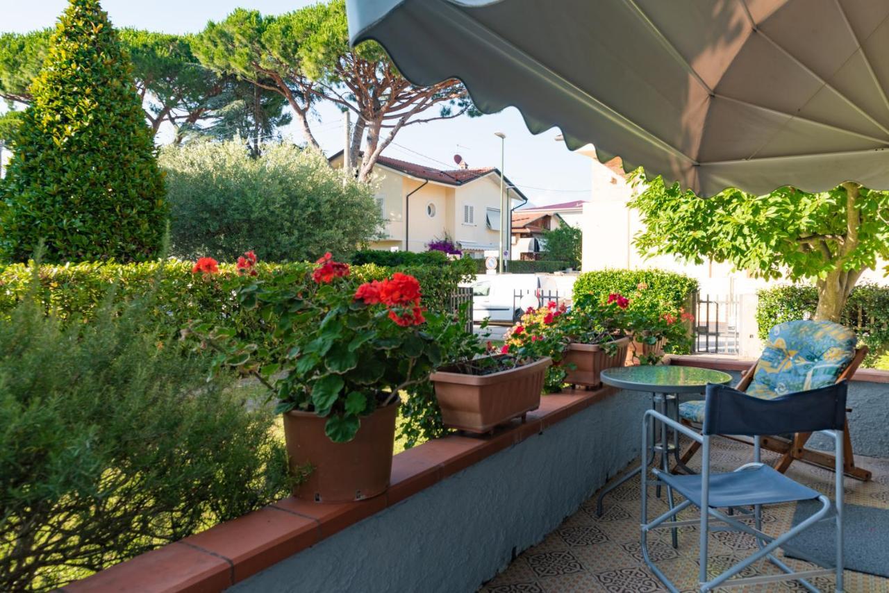 Apartment Holiday Versilia 카마이오레 외부 사진