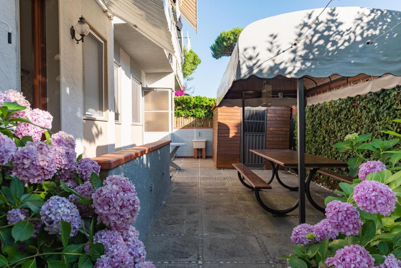 Apartment Holiday Versilia 카마이오레 외부 사진