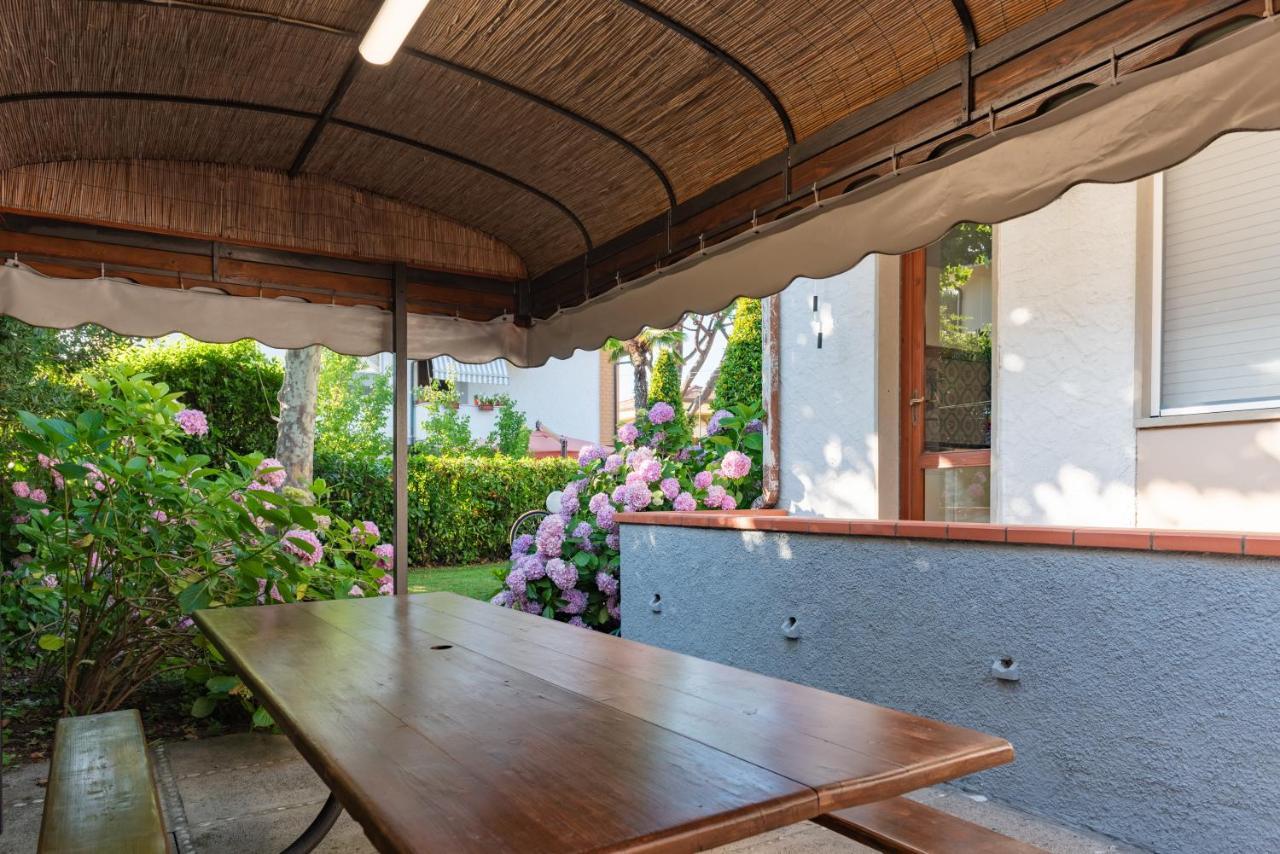 Apartment Holiday Versilia 카마이오레 외부 사진
