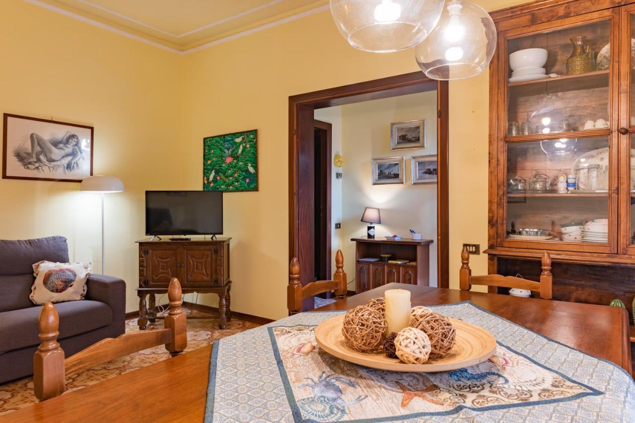 Apartment Holiday Versilia 카마이오레 외부 사진